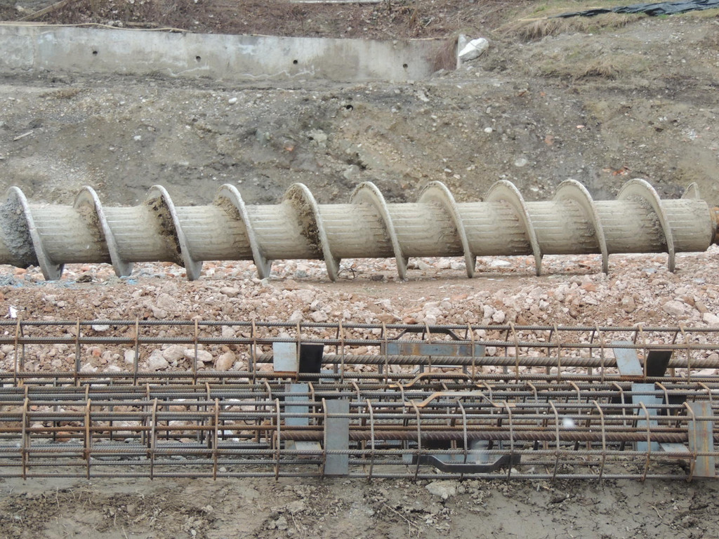 DSCN8736_JPG-1367270203