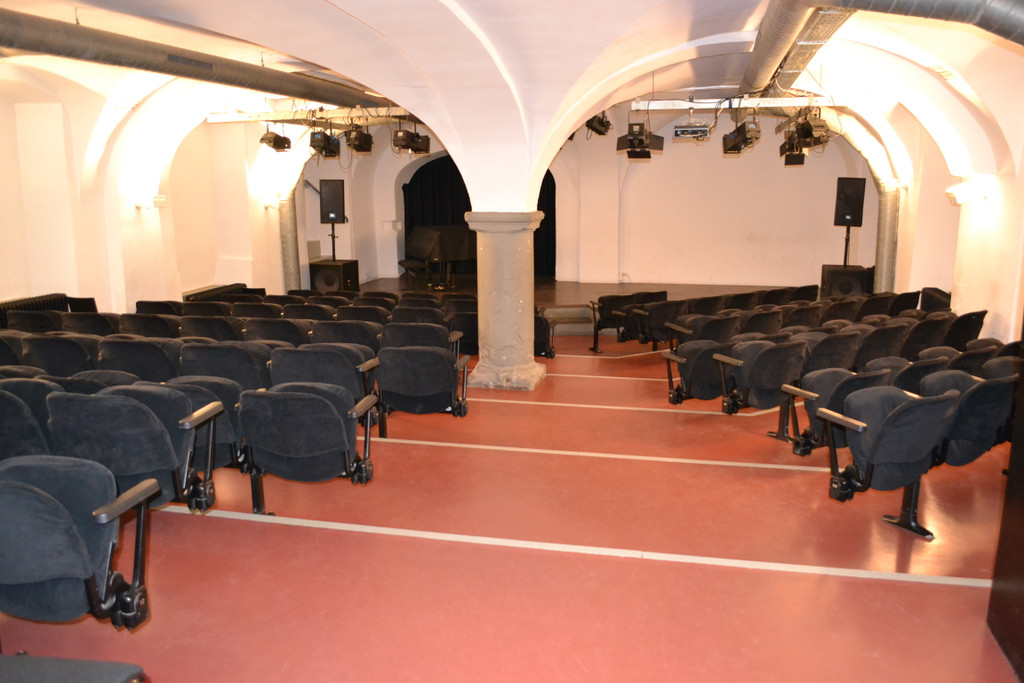 04 Saumarkt-Saal im Kellergew__lbe_JPG-1367507264