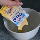 06 Gib das QimiQ Vanille in eine R__hrsch__ssel____JPG-1367508291