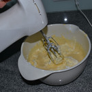 11 ___und hebe sie mit dem ausgeschalteten Mixer vorsichtig unter_JPG-1367508507