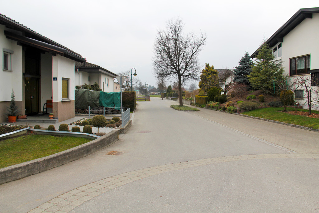 Hinter den B__ndten_2_JPG-1367775563