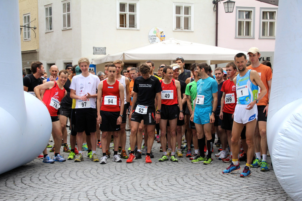 BK_Aelpelelauf_Start_Sparkassenplatz_2013 11_jpg-1367789452