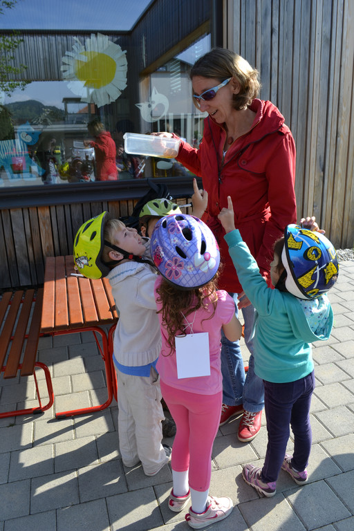 Radhelmspielefest 001 Eierhelmstation_JPG-1367916279