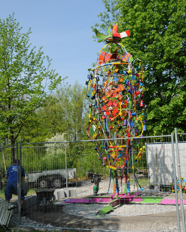 Wasserspiel Aufbau 2_jpg-1368031946