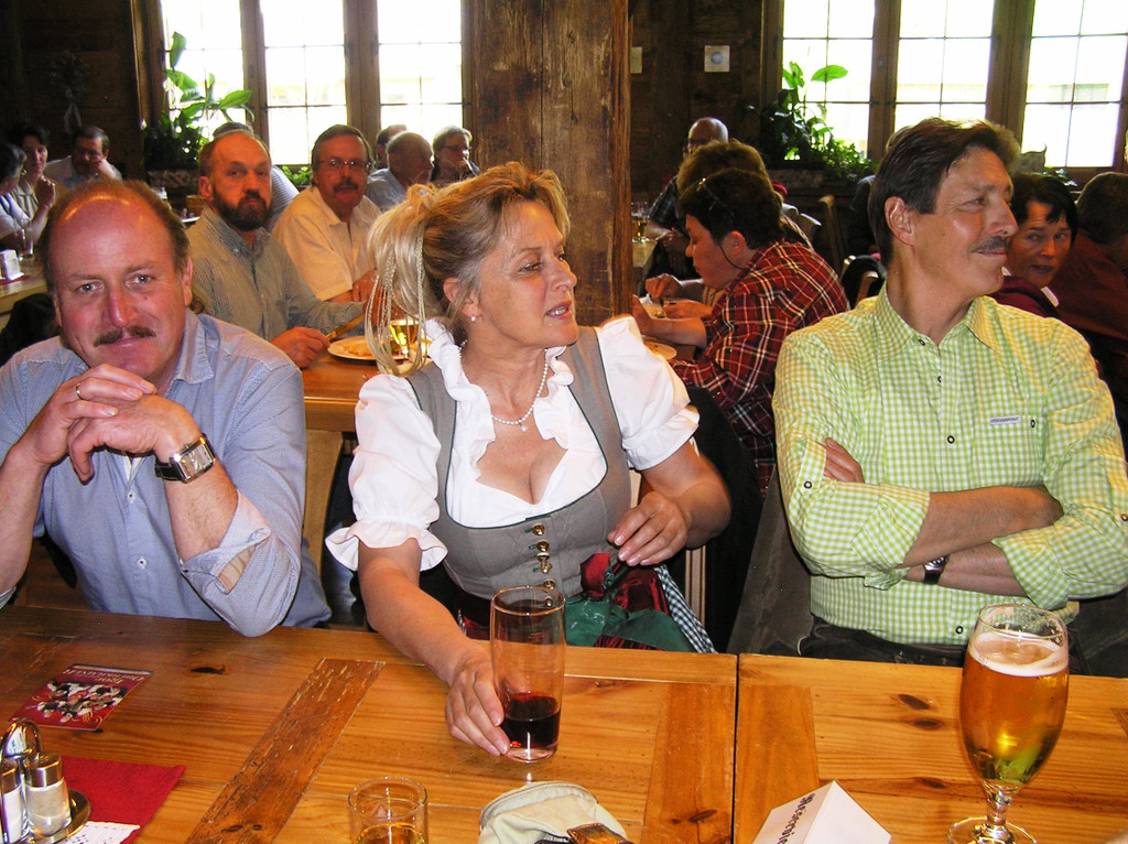 P1010047_JPG-1368090138