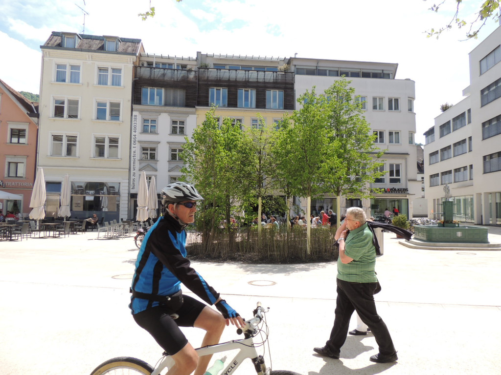 DSCN9927_JPG-1368135401