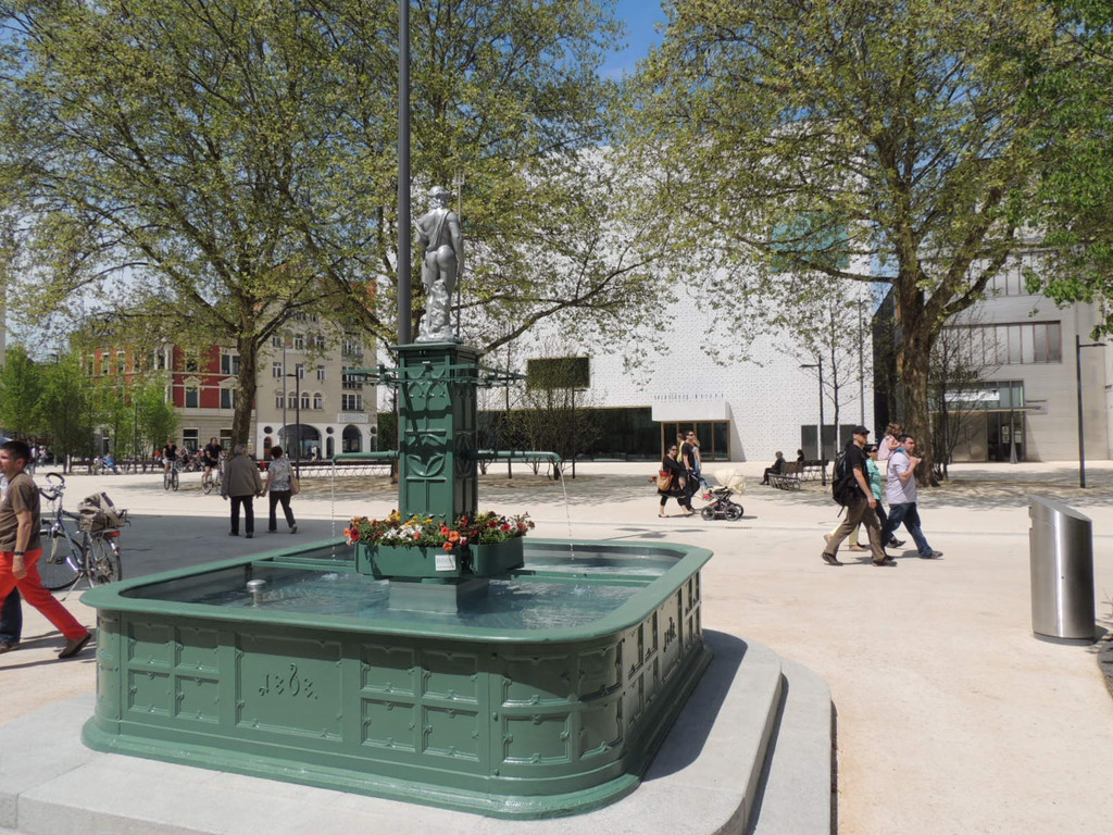 DSCN9947_JPG-1368135417