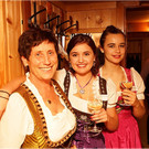 Erika mit Nichten_JPG-1368176138