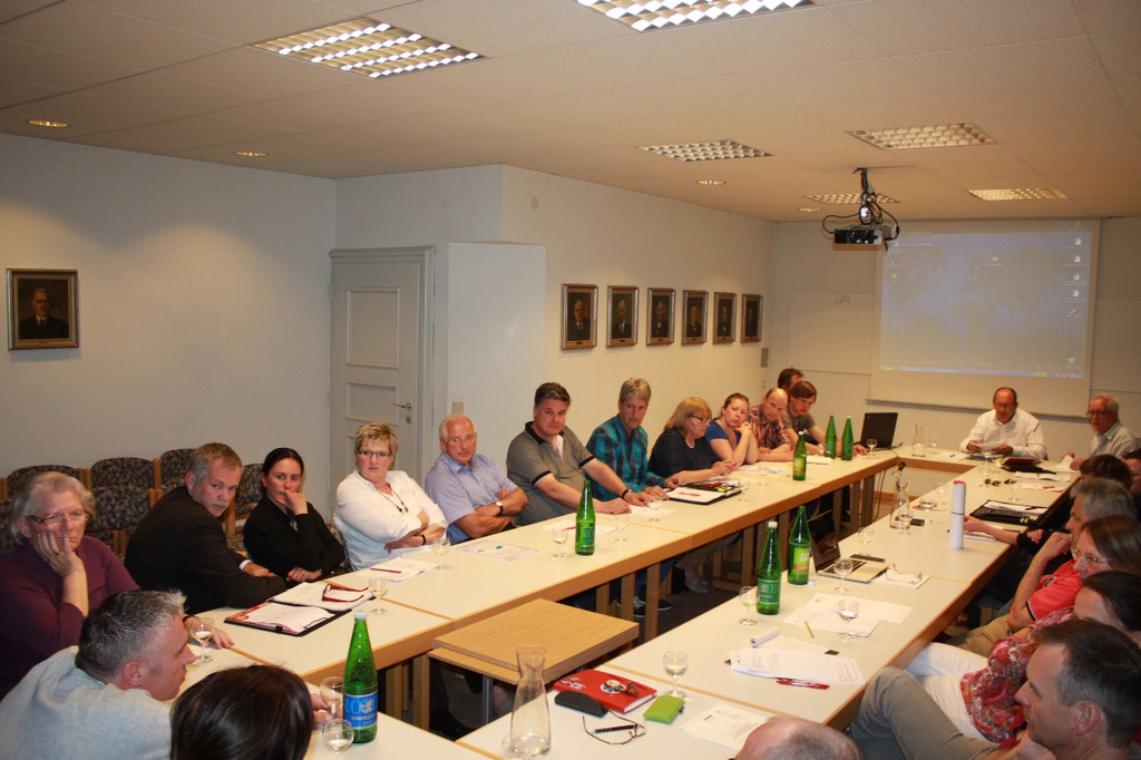 Gemeindeamt B SITZUNG 2013 _1__jpg-1368369480