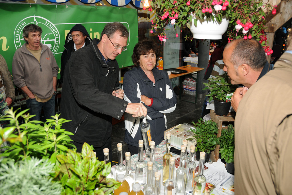 Abendmarkt H__chst 11-05-2013 8_jpg-1368451944