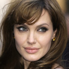 Angelina Jolie auf dem Laufsteg 2013