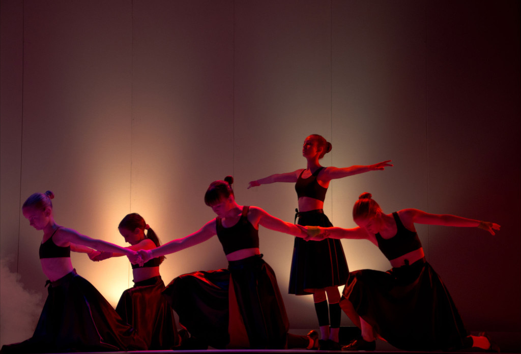 tanz extra VI 10.jpg