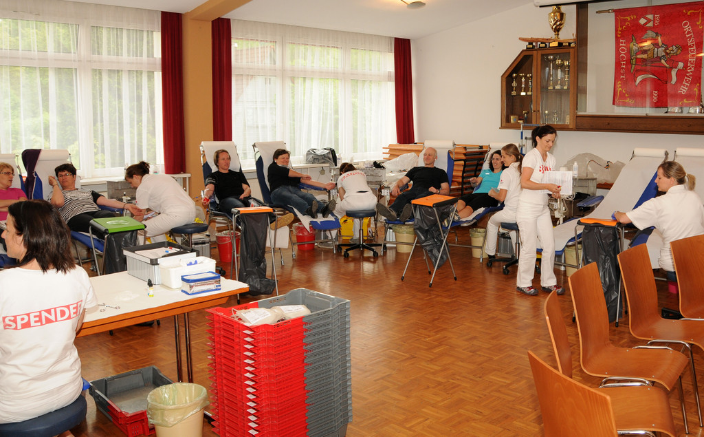 Blutspende H__chst 15-05-2013 14_jpg-1368695140