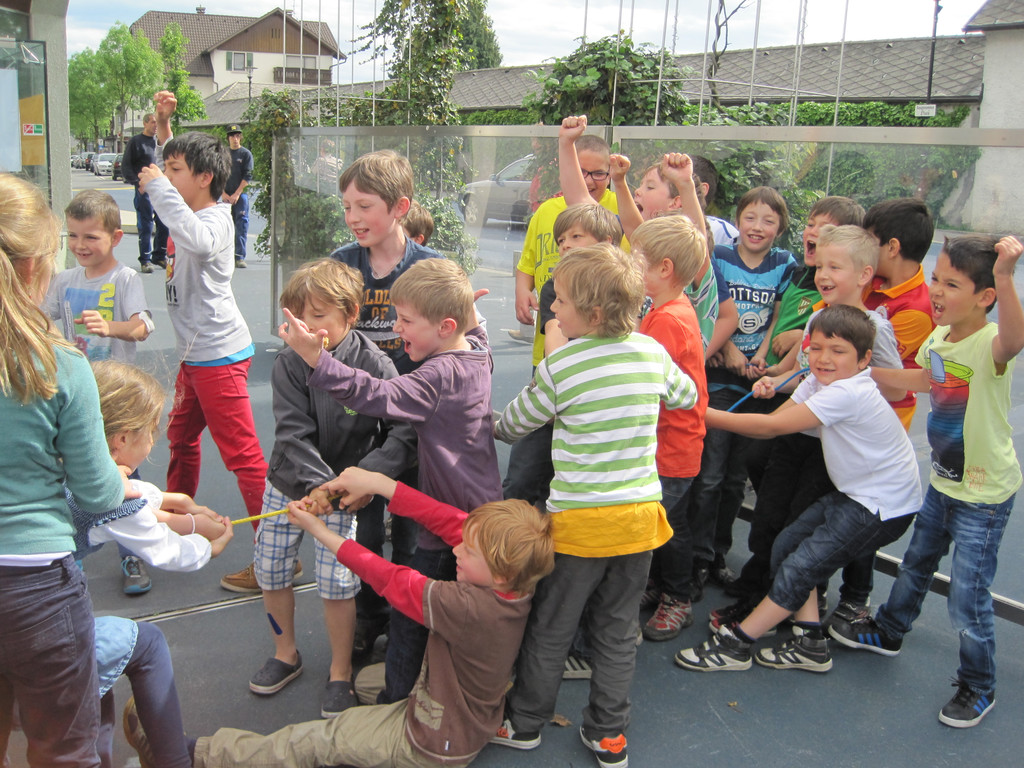 Enkel und Schulklassen 109_JPG-1368707075