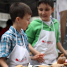 Jamie Olivers Food Revolution Day: Kinder kochen auf der Freyung
