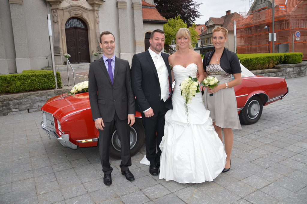 Hochzeit H__chst_ M__dchen mit Pferd 008_JPG-1368867702