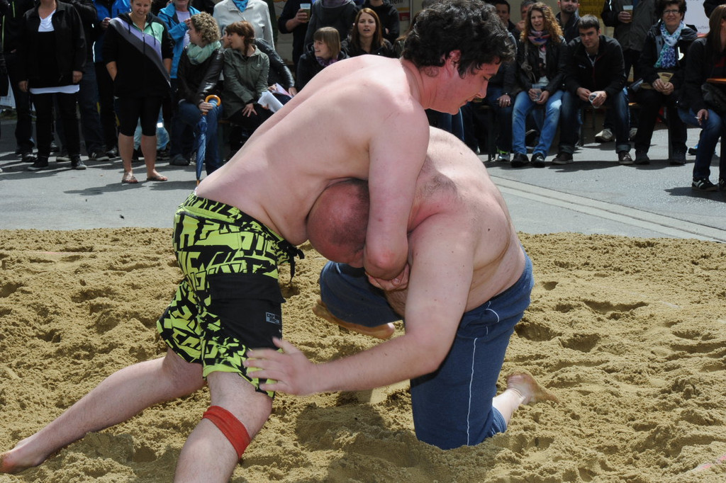 Beach Wrestling018.JPG