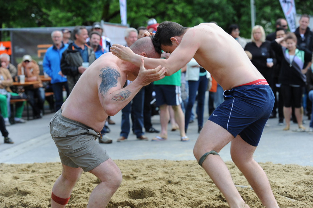 Beach Wrestling132.JPG