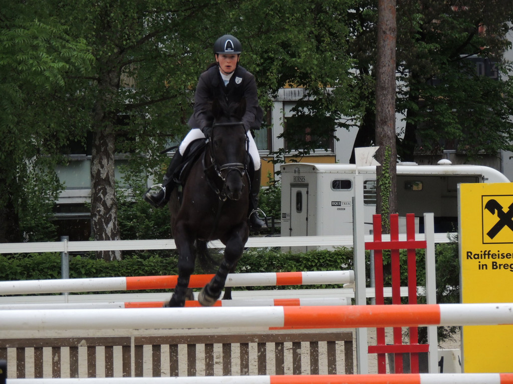 DSCN2020_JPG-1369170296