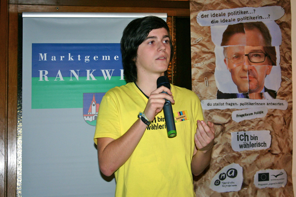 Jugendliche diskutieren_jpg-1267717486