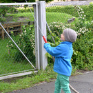 28 Quirin darf Wasser spritzen_JPG-1369336976