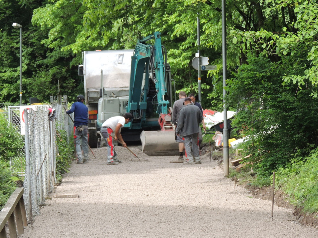 DSCN2143_JPG-1369345500