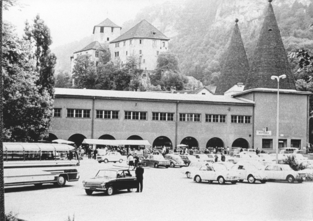 Leonhardsplatz alt_0002_jpg-1369401678