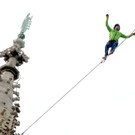 Slackliner Waldner am Stephansdom