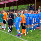 Egger Hauptschülerinnen spielen Fußball