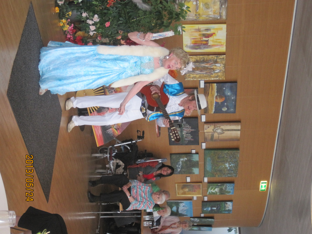 IMG_2285_JPG-1369476845