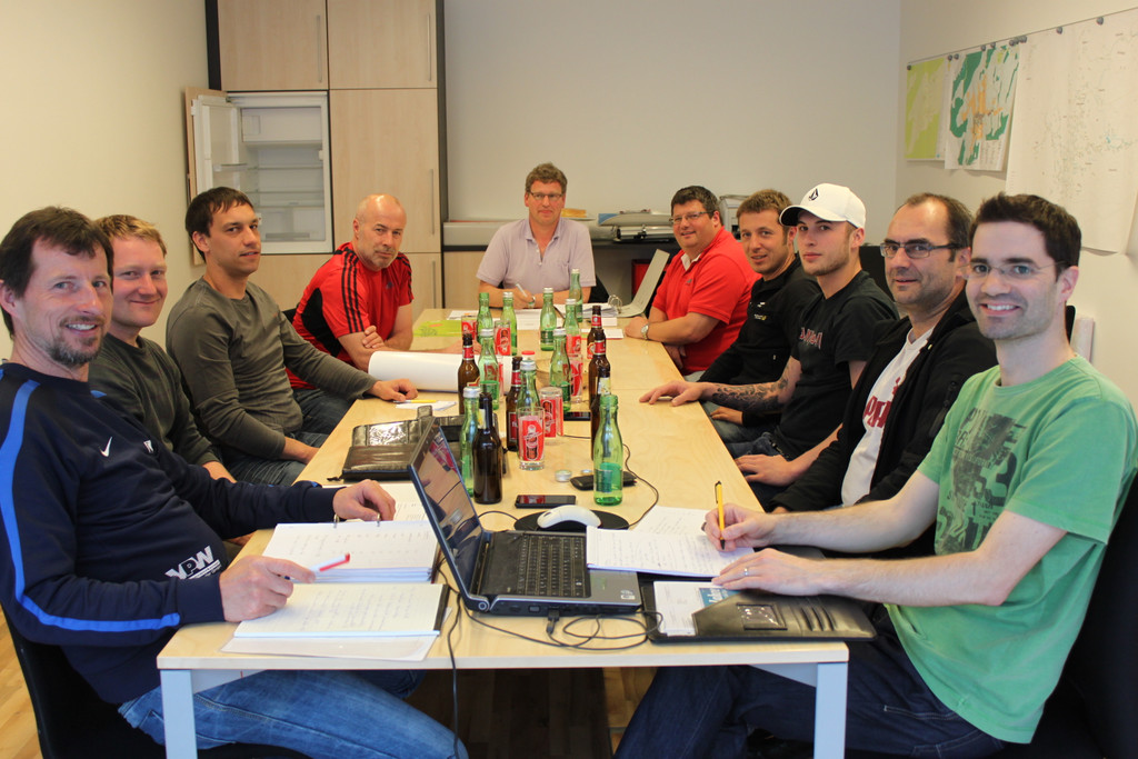 Festausschutzsitzung FC April 2013_jpg-1369503195