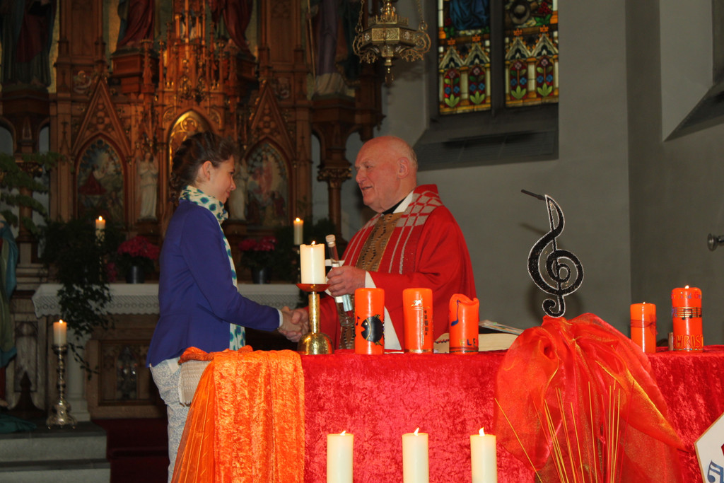 Firmung Fraxern 2013_kam _38__jpg-1369566092