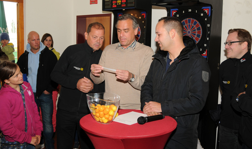 Auslosung Viktoria 26-05-2013 10_jpg-1369581861