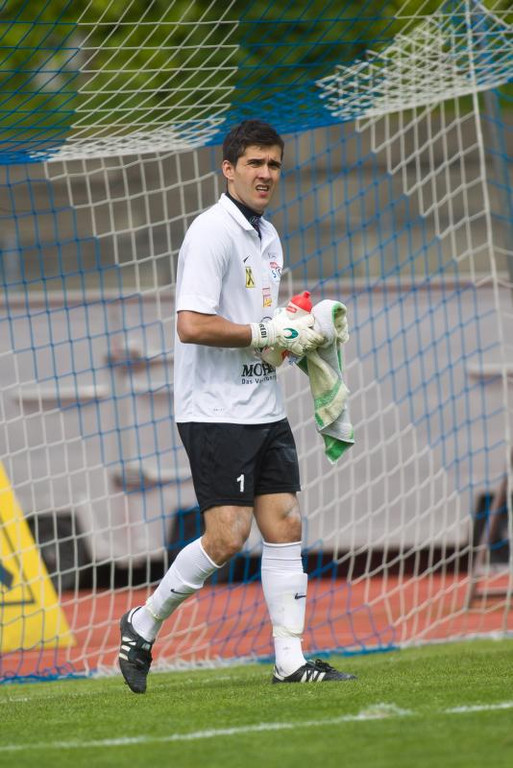 file6a8fucx5emf1kp6g3mo_jpg-1369587481