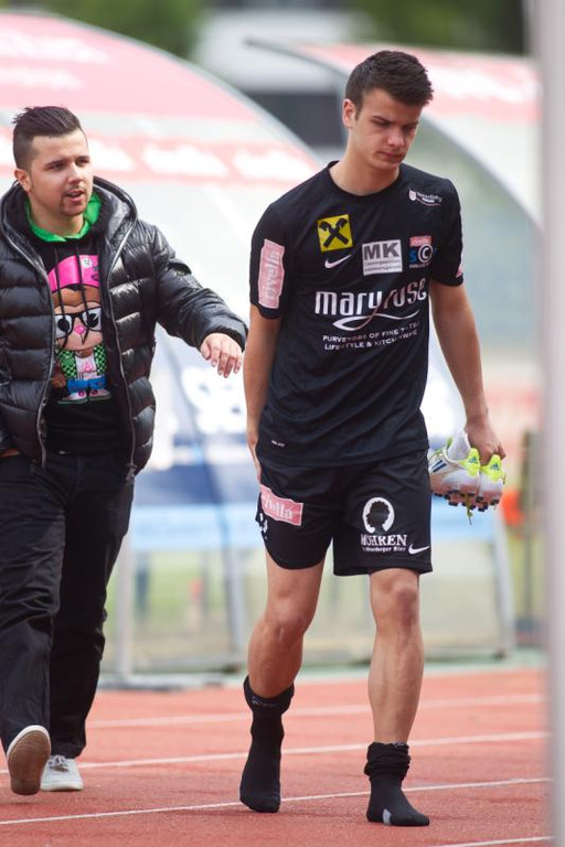 file6a8fw5bi3kknoa6g3mn_jpg-1369587538