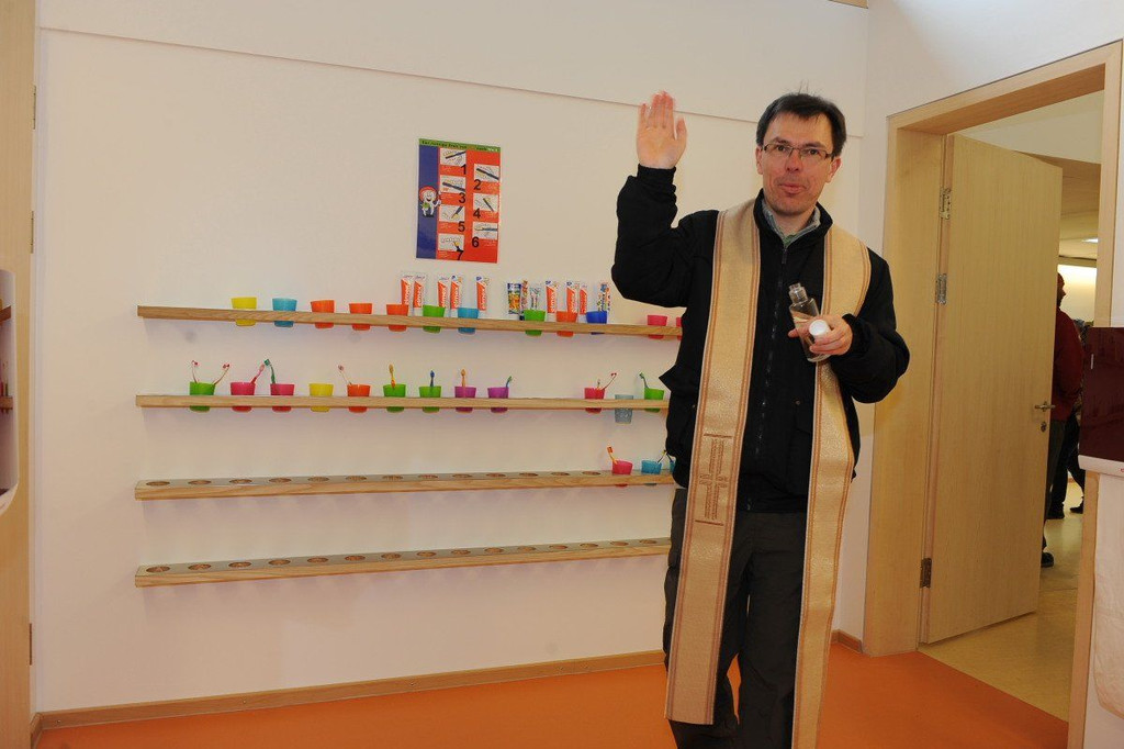 Kindergartener__ffnung301.JPG