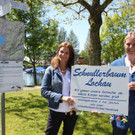 Die kleinen Kinder brachten ihre Schnuller dem „Schnullerbaum Lochau“ 