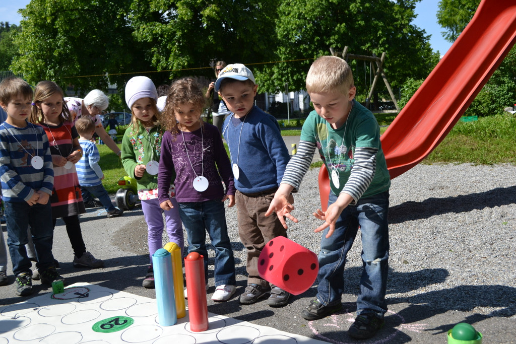 09 1_ 2_ 3_ 4_ jetzt spielen wir_JPG-1369732703