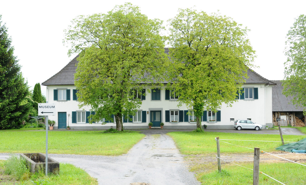 Gutshof Mittelweiherburg 30-05-2013 4_jpg-1369926520