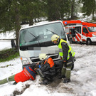 Furkapass: Klein-Lkw im Schnee hängengeblieben