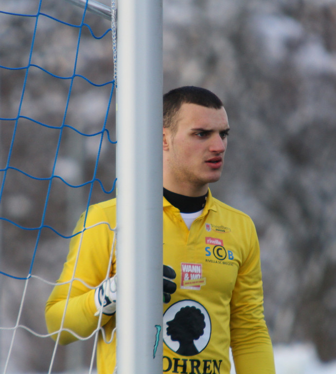 dominic hehle_jpg-1370081386