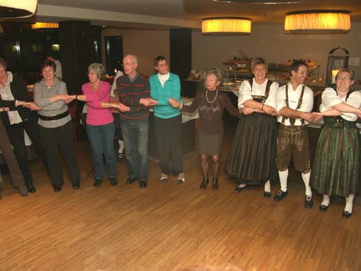 sm_gemeinde_tanz22_JPG-1267865957