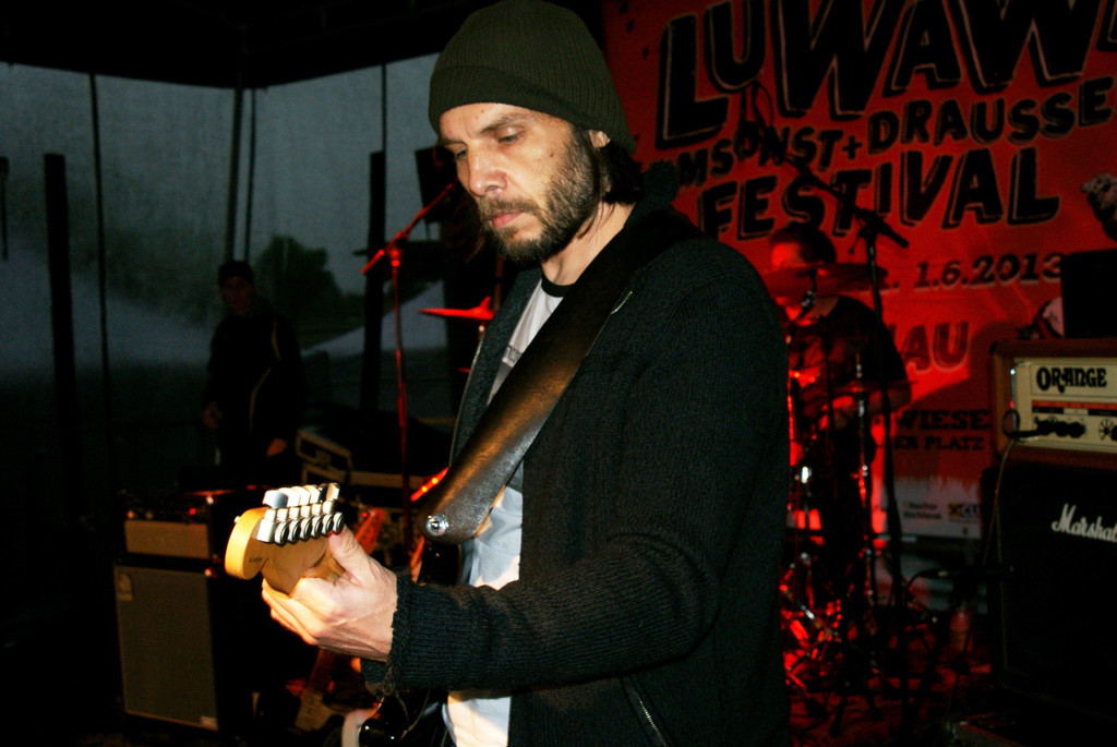 09.JPG
