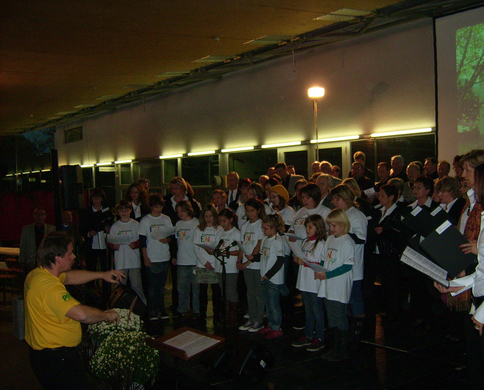 ENJOY8HOHENEMS SINGT4JD500139_JPG-1267953221