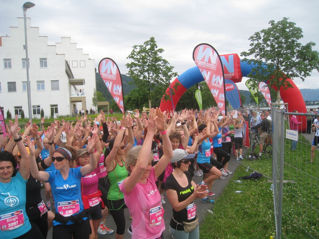 Frauenlauf mit Lochauerinnen 2012 _12__jpg-1370426586