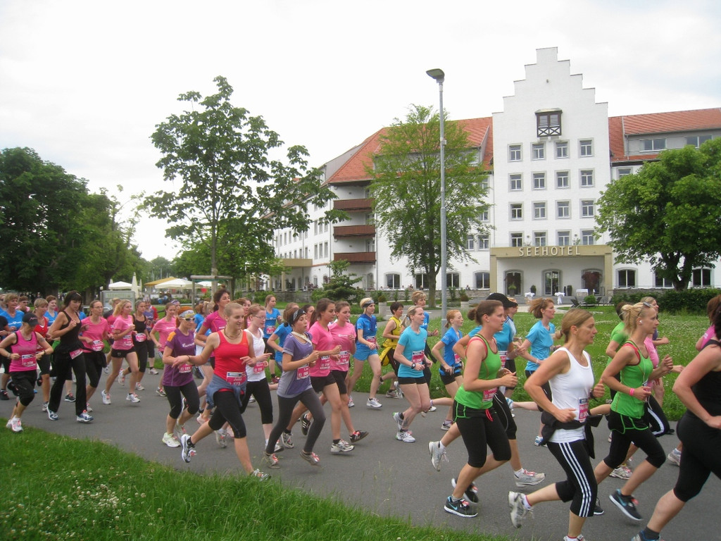 Frauenlauf mit Lochauerinnen 2012 _16__jpg-1370426612