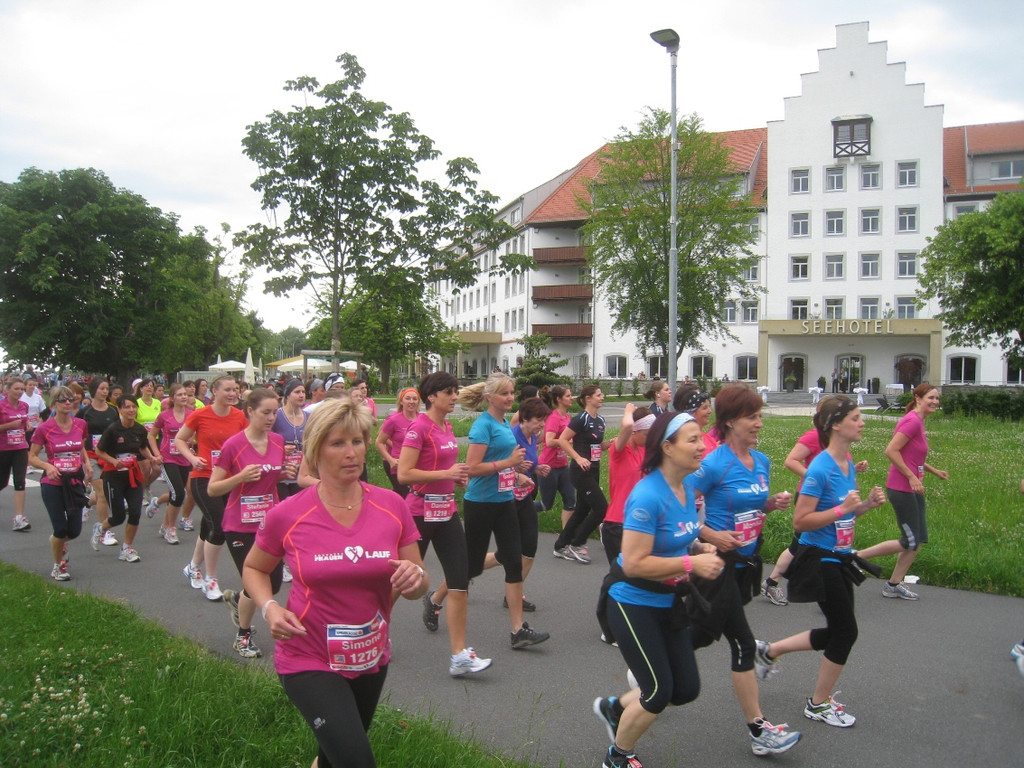 Frauenlauf mit Lochauerinnen 2012 _17__jpg-1370426618