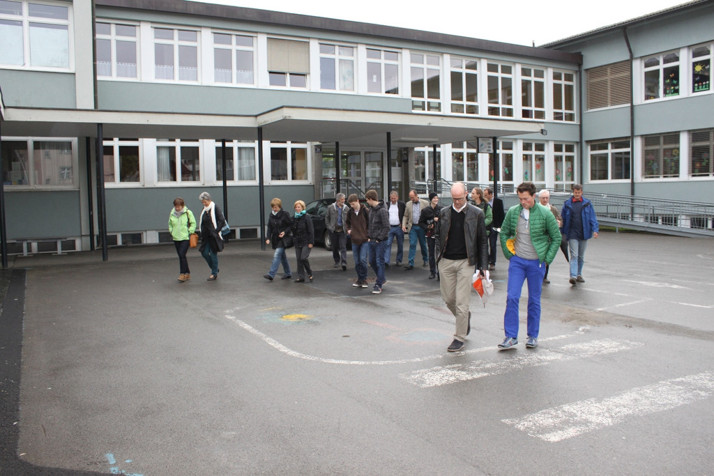 Umweltwoche Besichtigung SOLAR 2013 _3__jpg-1370432920