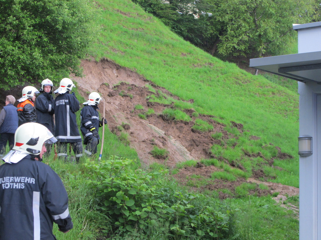 2013-06-02 TE Walgaustra__e Hangrutsch 009_jpg-1370459362