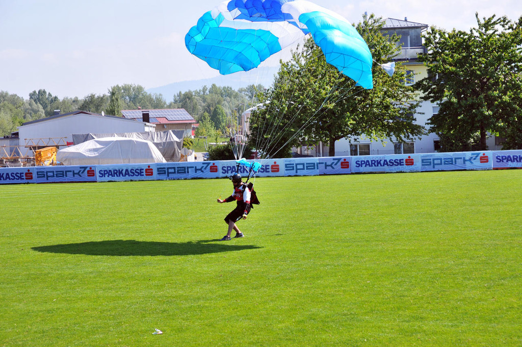 DSC_2749_jpg-1370532896